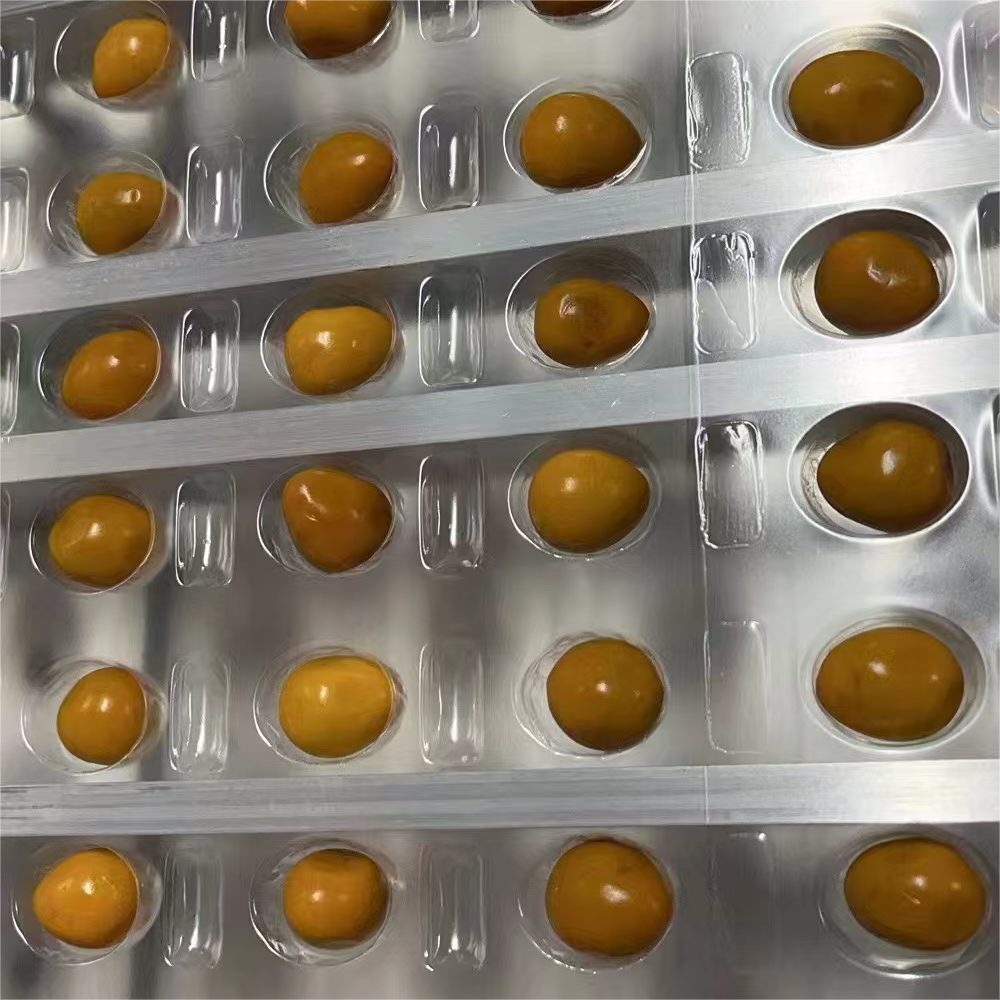 Low temperature easy to peel film